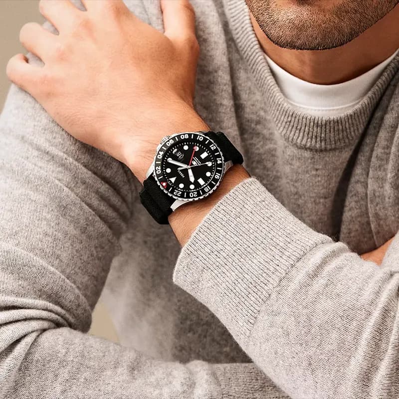 Fossil Blue GMT Black Dial Silicone Strap Men’s Watch | FS6036