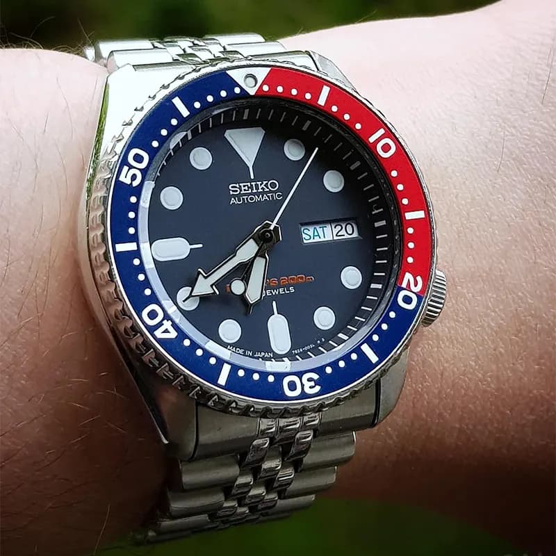 Seiko SKX Diver's Automatic Blue Dial Men's Watch | SKX009J