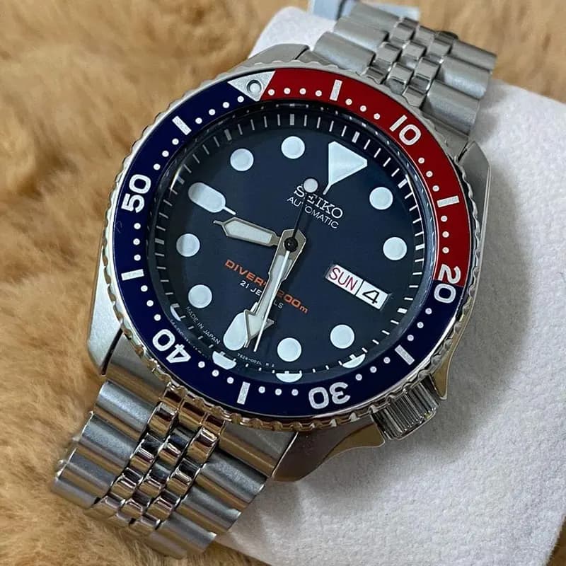 Seiko SKX Diver's Automatic Blue Dial Men's Watch | SKX009J