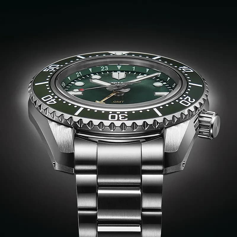 Seiko Prospex Sea Diver's 1968 Heritage GMT Green Dial Men's Watch | SPB381J1