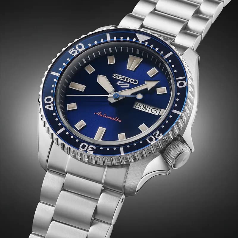 Seiko 5 Sports SKX’s Iconic Automatic Blue Dial Men's Watch | SRPL83