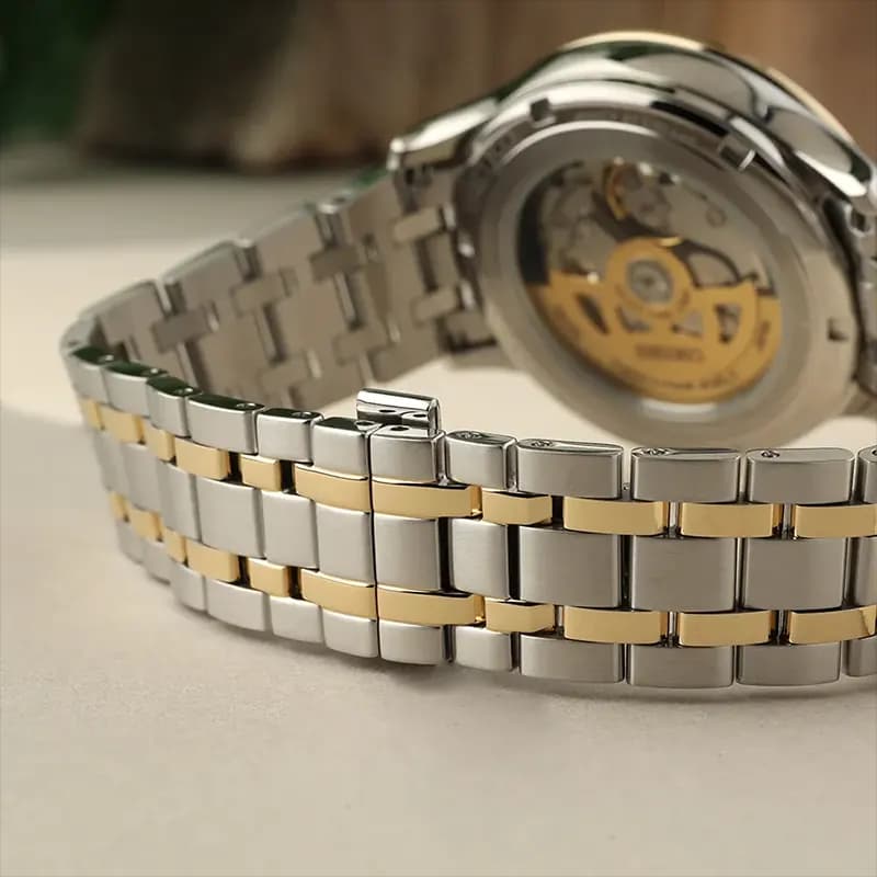 Casio X Stranger Things Vintage Twisting Vines Pattern Dial Watch | AQ-800EST-1ADR secondary view