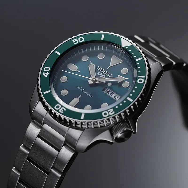 Seiko 5 Sports Automatic Green Dial Men's Watch | SRPD61K1