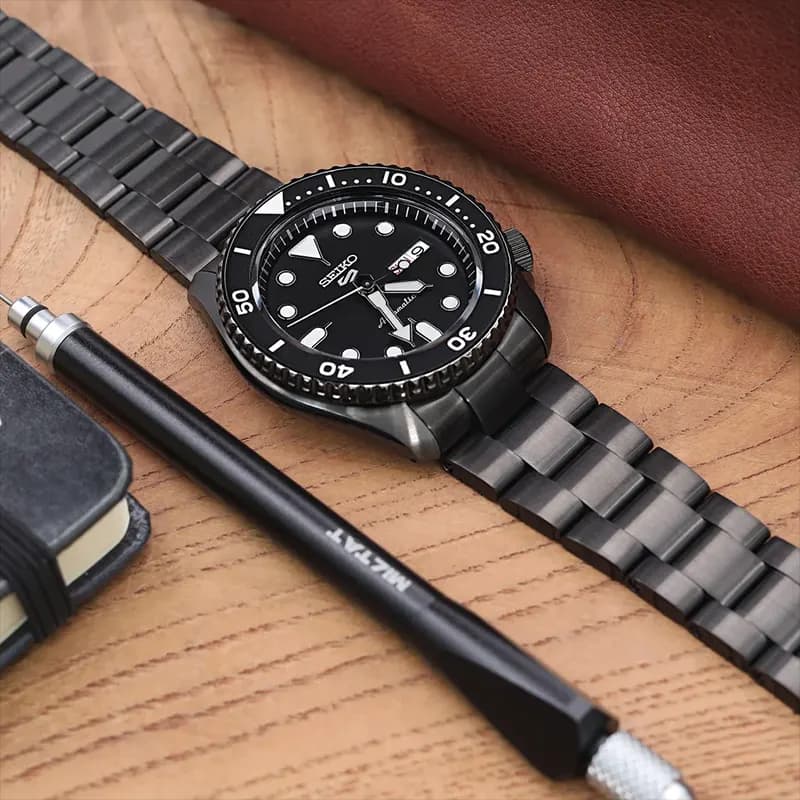 Seiko 5 Sports Automatic Black Dial Men's Watch | SRPD65K1 secondary view